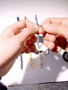 Gelang Tangan Terapi Magnetik Motif Naga Untuk Kesehatan