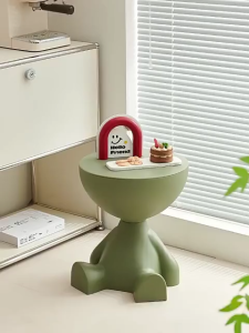 โต๊ะกาแฟ โต๊ะข้างเตียงที่เรียบง่าย การออกแบบที่สร้างสรรค์ ชั้นตกแต่งห้องนั่งเล่น Side Table