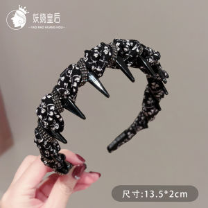 Black Floral Print Double Layer Satin Hairband Fashionable Versatile Sweet Natured Anti Slip Wave Hairband Artisanal Crafted