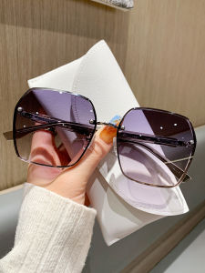 RUIYABO | UVA UVB Protection Big Frame Cutting-Edge Sunglasses Women