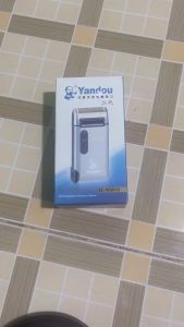 Máy Cạo Râu Đa Năng W301U - Cạo Khô Nhỏ Gọn Chuyển Đổi Tông Đơ An Toàn Dễ Dàng Đem Theo