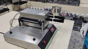 เครื่องไทยากิรูปหมี 12ชิ้น เครื่องทำวาฟเฟิลรูปหมีน้อย 2400W เชิงพาณิชย์