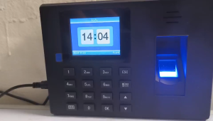 【Donnwe】เครื่องสแกนใบหน้า ลายนิ้วมือ ระบบภาษา มแถม Flash Drive