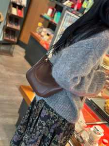 Fashionable Casual Leather Ladies Shoulder Bag Lightweight Dumpling Shape Handbag Soft Tanned Cowhide Versatile Crossbody Bag