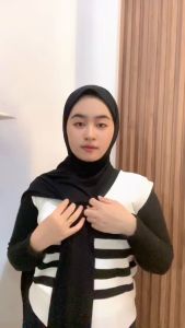 Vest Rompi Wanita Rajut Oversize Premium Full Kancing Tanpa Lengan Casual Model Wanita Dewasa Korea Knitwear Termurah V Neck Basic /Outer Luaran Kekinian Kekinian Oversize Terbaru