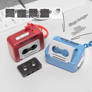 WOWEIAOKUANG | Retro Portable Player Keychain Plays Music