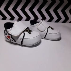 SEPATU BAYI LAKI-LAKI BARU LAHIR STAR WHITE 0-12 BULAN