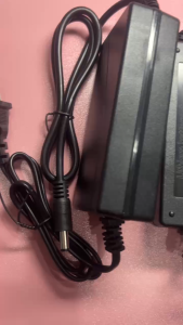 Sạc pin lithium 7.3V 2A sạc pin 8.4V 2A sạc 2S LiFePO4 sạc 2S Li-ion bộ sạc 2 cell 18650 sạc cho pin LFP