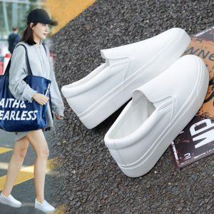 ระบายอากาศได้ดี หนัง ลำลอง รองเท้าแบบสวม ส้นหนา หลากหลาย ผู้หญิง รองเท้าโลฟเฟอร์ สวมใส่ง่าย รองเท้าขี้เกียจ สีขาว ผ้าคลุมรองเท้าผ้าใบ ลำลอง รองเท้าส้นเตี้ย