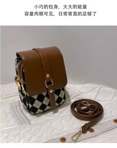 HONEY BAG COD (( ck dpt )) Tas 2022 model Cewe Baru Viral Tas Selempang Wanita Tas Wanita Dewasa Model Terbaru 2022 Tas Selempang Wanita Terbaru Kekinian