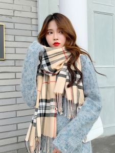 Classic Plaid Scarf for Women Winter Warm Versatile Skin-friendly Faux Cashmere Long Autumn Winter British Style Pashmina Shawl