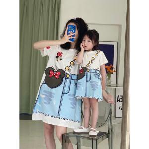 ชุดเดรสแฟชั่นคุณแม่และลูกสาวลายการ์ตูน กระโปรงสั้นทรงเอคอวีแขนกุด ผ้าฝ้าย ฤดูร้อน สำหรับเด็กวัย 1-12 ปี