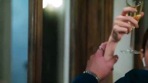 USB Thai Drama 荷叶之屋.荷叶屋顶 + 金色宫殿 泰剧 泰语中字