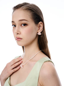 TOGGLER | Handmade Colorful Floral Pearl Earrings