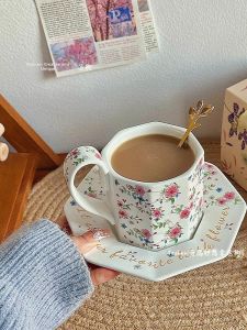Luxurious Ceramic Mug Set