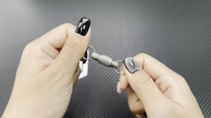 Titanium Alloy Keychain Double Headed Quick Pull Buckle Removable Portable Outdoor Mountaineering Buckle EDC Tool