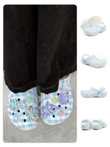 Crocs | Classic Plaid Pattern Clog Sandal