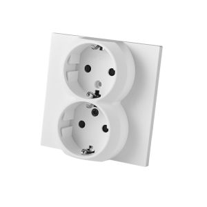 ความรู้สึกผิวสีพลาสติกปลั๊กไฟฟ้าปลั๊ก EU มาตรฐาน 250V พร้อม Ground Classic Power Sockets AC Wall Embedded