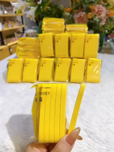 Bông mút rửa mặt Chivey Beauty Series 1 bịch gồm 12 bông mút