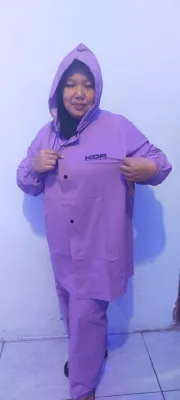 KDR JAS HUJAN SETELAN JAKET dan CELANA MOTOR KDR TANPA REMBES TEBAL BAHAN PVC 025 By KDR