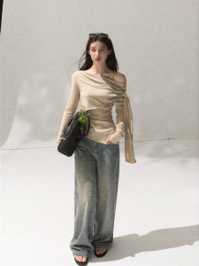 Quần Áo Knitwear Cổ Xẻ Tay Dài Ôm Sát