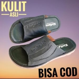 sandal kulit murah /sandal selop pria / sandal slip on / sandal flat /sandal japit pria kulit /sandal flip flop / sandal slip on [ hitam ] kulit termurah / sandal kickers