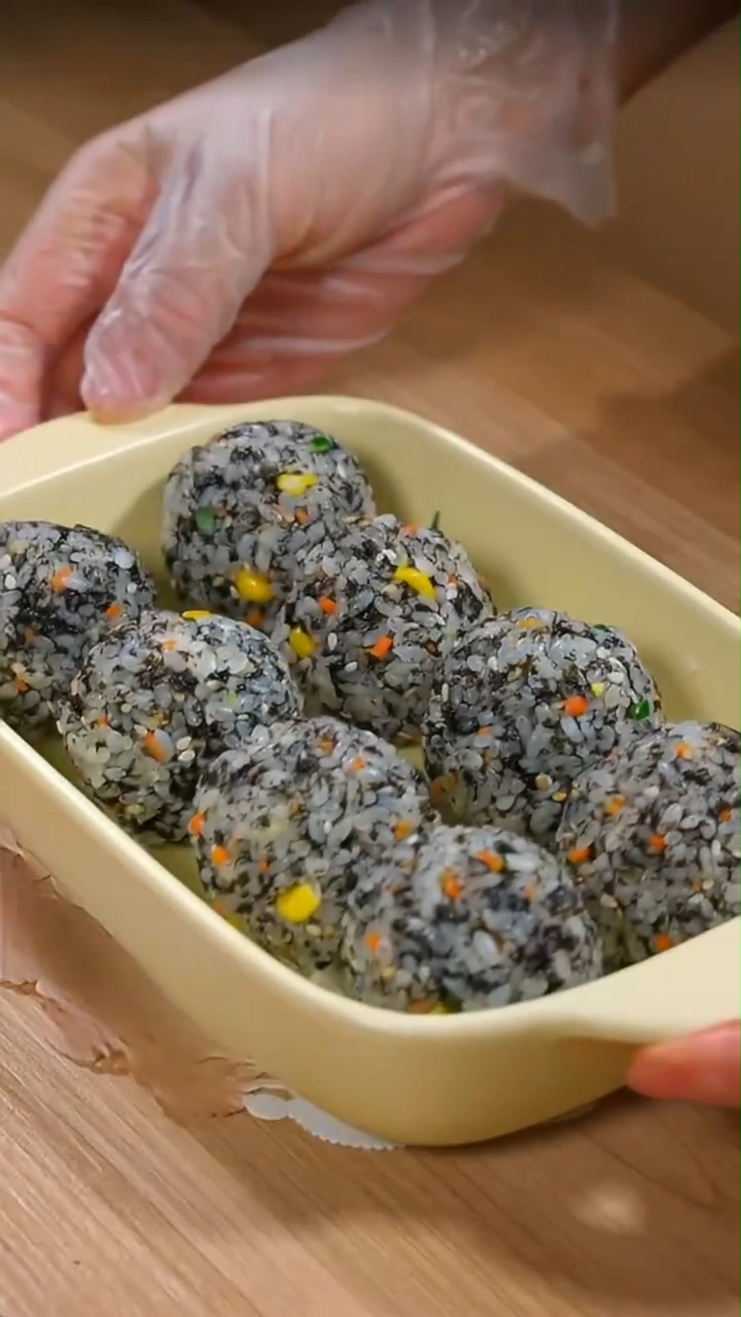 Roasted Nori Seaweed Jar - Crushed Seaweed Snack for Bibimbap Savory Umami Taste Ideal for Family Meals