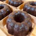 KEK COKLAT MOIST LELEH LAVA 5INCHI. 