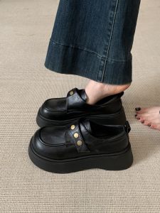 ZHENMO | Buckle Retro Slip-on Loafers