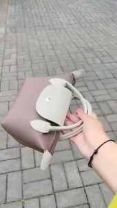 Tas Selempang Amirra Kombinasi Slingbag