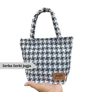 Tas Tangan Tenun Wanita Motif - Tas Fashion Kekinian - Tas Serbaguna - Tas Mukena