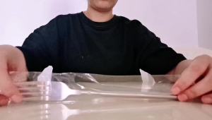 23cm-63cm Extendable Fork Long Handle Expandable Fork Extending Funny Fork Stainless Steel Tablewar Extended Dinner Fork Extension Fork for Fruit Dinner BBQ Dessert Eating Telescopic Fork