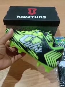 KIDZTUBS Sepatu Sepak Bola Anak Laki Laki Usia 4 -12 Tahun PAUD TK SD Nomor Size 28 29 30 31 32 33 34 35 36 37 1449103024