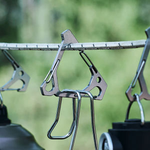 Camping สามเหลี่ยมแขวนหัวเข็มขัดสแตนเลสเชือกแขวน Hook มัลติฟังก์ชั่แขวนหัวเข็มขัดสําหรับปิกนิกบาร์บีคิวเดินป่า