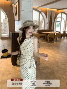 Váy Không Tay Họa Tiết Chấm Bi Pháp Xếp Ly Thon Gọn Cổ Chữ V Váy Vest Dài Mùa Thu Cho Nữ