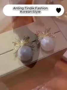 Yoibeauty - Anting Hijab Fashion Korean Style 1 Pasang Simple Earring Alloy Jewelry Anting Tusuk Tindik Piercing Hoop Earrings