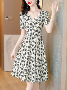 French V-neck Floral Short Sleeve Chiffon Dress Women Summer 2025 New Mom Summer Clothes Waist-cinching A-line Skirt