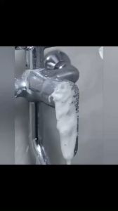 Wisell สเปรย์ขจัดคราบตะกรันในห้องน้ํา ก๊อกน้ำ สุขภัณฑ์ต่างๆ Bathroom cleaner