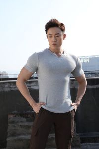 Áo Thun Nam Tay Ngắn Mùa Hè Hàng Mới Về Cổ Chữ V Huấn Luyện Thể Chạy Top Thoáng Khí Slim Fit Cotton 100%