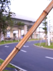 New portable solar lamp for outdoor gardens. Clamping type. Sensor type LED lamp. Illuminance sensing type. Waterproof type. Outdoor garden lamp.