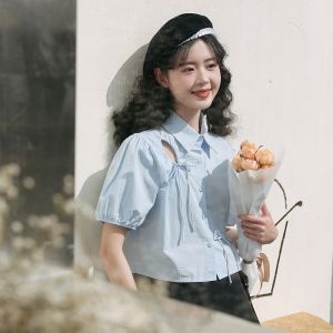 Áo sơ mi tay bồng MUTU màu xanh khoét lỗ nhỏ thanh lịch