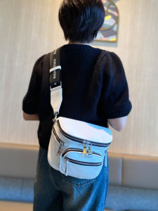 กระเป๋าสะพายข้างทรงสะพานม้าแบบลำลองสำหรับผู้หญิง กระเป๋าสะพายข้างแบบสะพายไหล่กว้างแบบลำลอง กระเป๋าสะพายข้างทรงครึ่งวงกลม