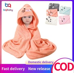 Newborn Baby Girl Towel: Choosing & Using the Best Hooded Towels