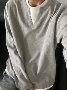 เสื้อฮู้ดคอกลมแขนยาวทรงหลวมสำหรับผู้ชาย สีเทา ทรงหลวมสบายๆ ช่วงฤดูใบไม้ผลิและฤดูใบไม้ร่วง สไตล์เกาหลี ดีเทลเสื้อผ้าลำลอง