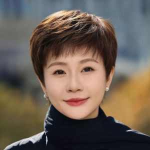 WEIWEI | Full Natural Short Wavy Real Hair Wig Lightweight Breathable
