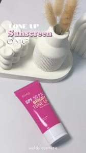 OMG Oh My Glow Bright Booster  & Acne Oil Control UV Barrier Sunscreen SPF 50 PA++  Tone Up Sunscreen  - Ringan