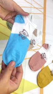 Kaos Kaki Pria Wanita Motif Boneka Beruang: Doll Bear Socks & Korean Fashion