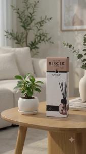 Maison Berger Paris Mineral Rose Black Reed Diffuser Set with Liliflora Refill