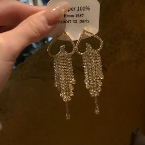 Elegant Long Diamond Heart Tassel Earrings Fashionable Dinner Jewelry Stylish Drop Earrings Luxury Atmosphere High Match Dress Accessories