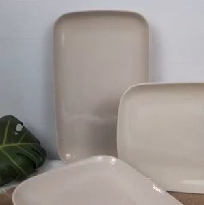 จานเปล ขนาด ยาว 12 นิ้ว * กว้าง 7 นิ้ว สี ครีม จานสี่เหลี่ยมผืนผ้า จานซูชิ เข้าไมโครเวฟได้